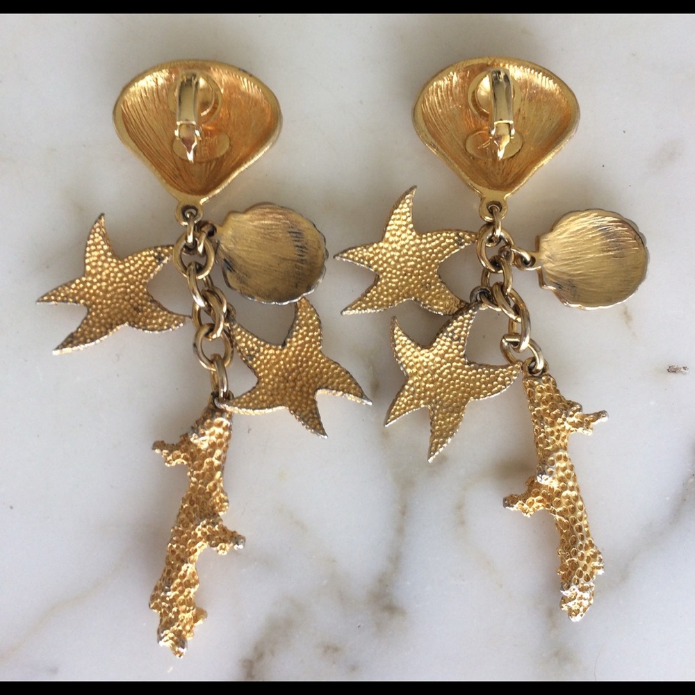 Dubin Signed Seashell Charm Drop Dangle Earrings - image 2